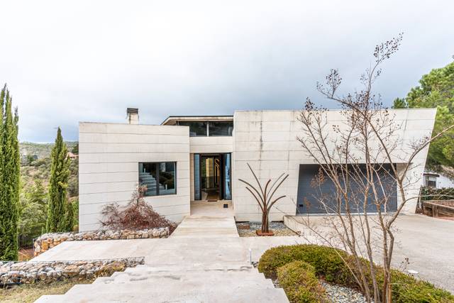 Casa-chalet en Venta en Molino de la Hoz