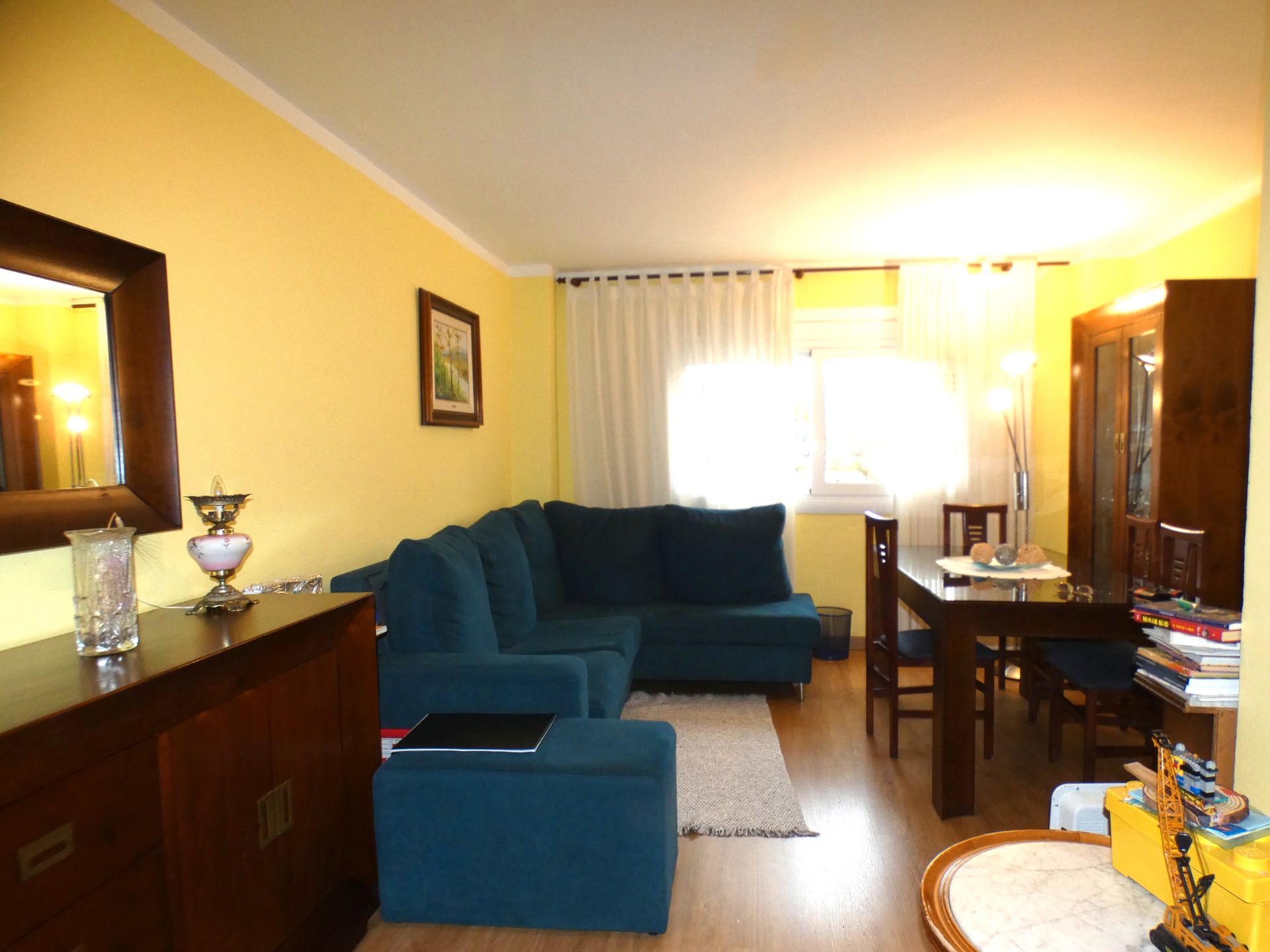 Living room of Flat for sale in Terrassa  with Oven
