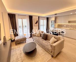 Living room of Apartment to rent in  Madrid Capital  with Air Conditioner, Heating and Furnished