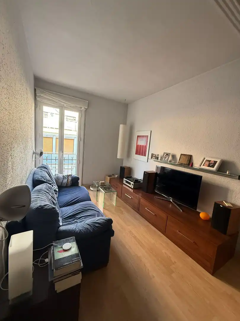 Piso con terraza en venta en Carrer Mossèn Jaume Busquet, imagen 3