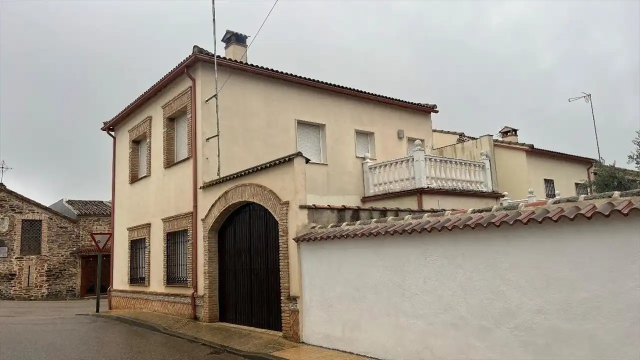 Flat for sale in Calle de Cervantes 7, imagen 3