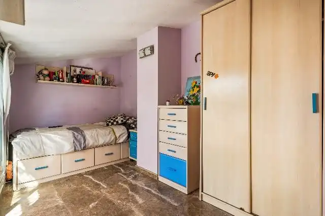 Dormitori de Àtic en venda en Centre
