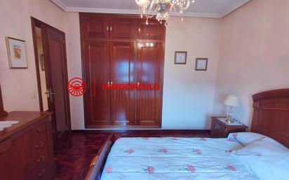 Bedroom of Apartment for sale in Burgos Capital