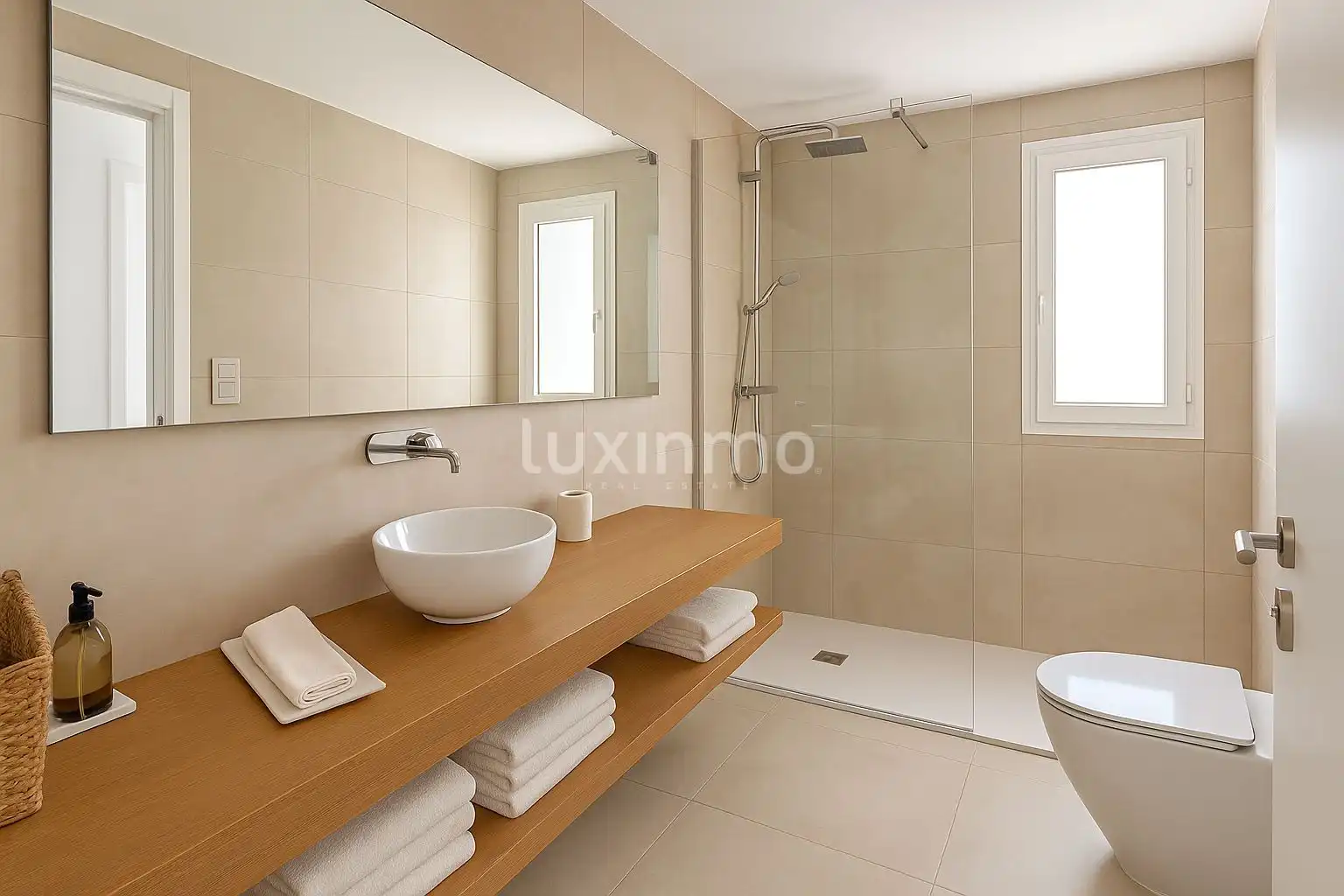 Baño de Ático en venta en Sant Josep de sa Talaia con Aire acondicionado, Calefacción y Jardín privado