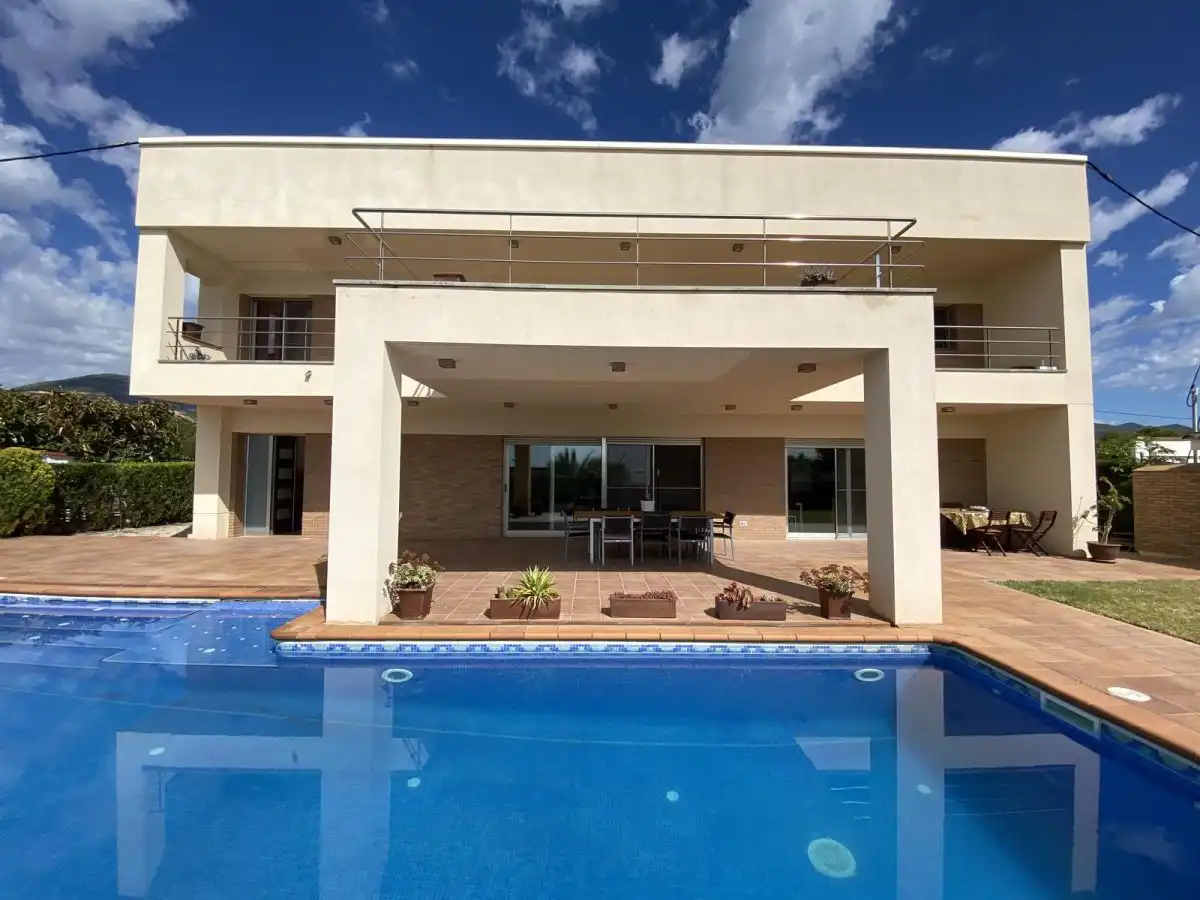 Villa avec piscine à vendre à Alcanar