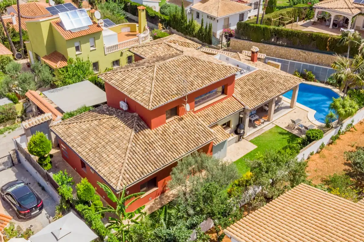 Detached house with pool for sale in El Montgó, imagen 6