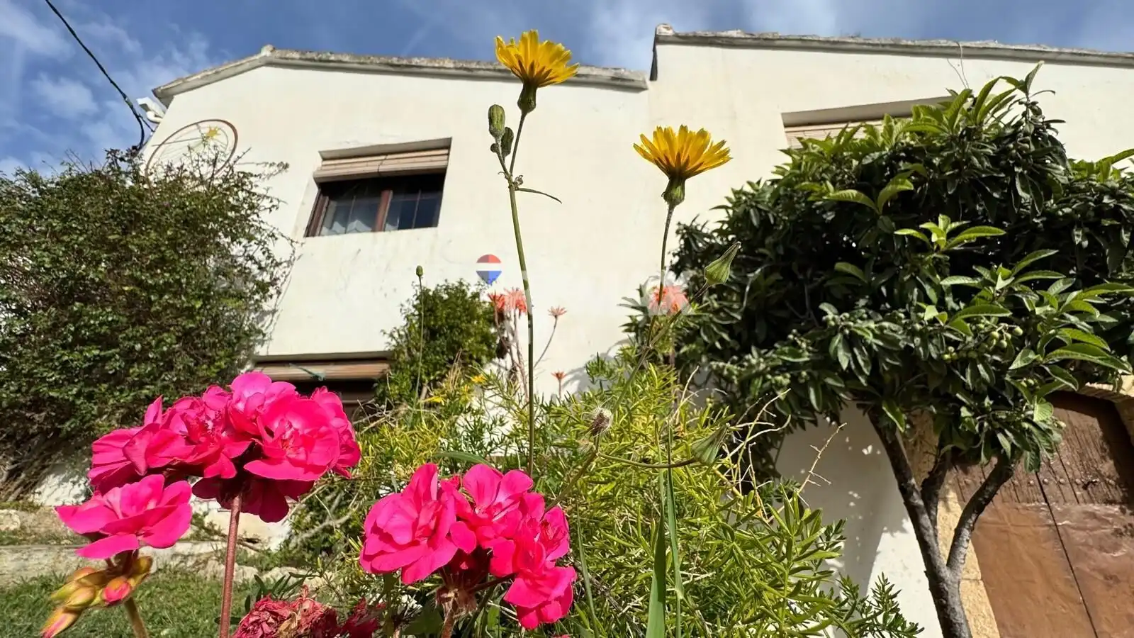 Jardí de Finca rústica en venda en Zaragoza amb Aire condicionat, Calefacció i Jardí privat