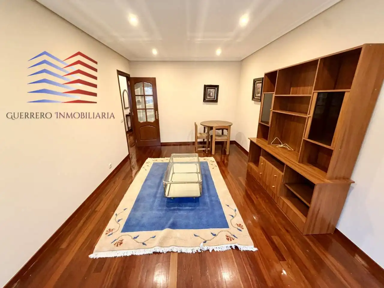 Sala de estar de Apartamento de alquiler en Ourense Capital  con Calefacción, Parquet y Trastero