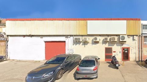 Foto 2 von Fabrikhallen zum Verkauf in Calle de la Dalia, 11, Valdefierro, Zaragoza Capital