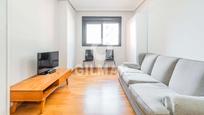 Living room of Flat for sale in  Madrid Capital  with Air Conditioner, Storage room and Furnished
