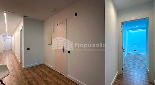 Oficina en Alquiler en Canfranc en Casetas - Villarrapa