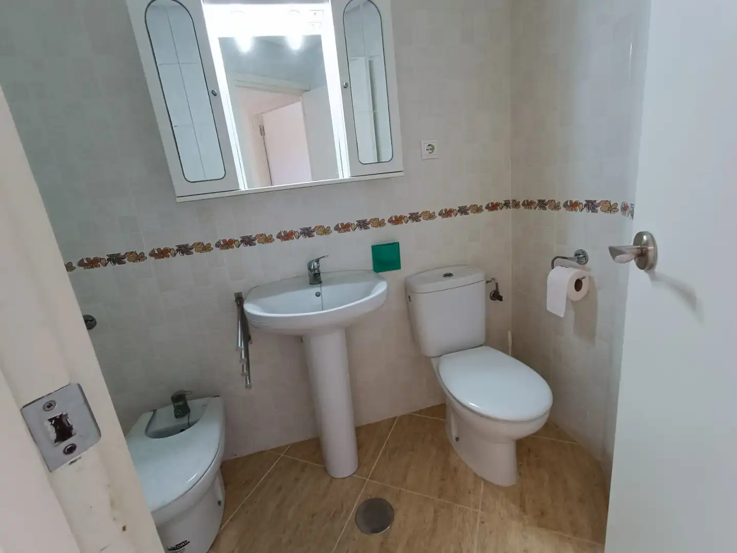 Bathroom of Flat for rent in Cartagena  with Balcony