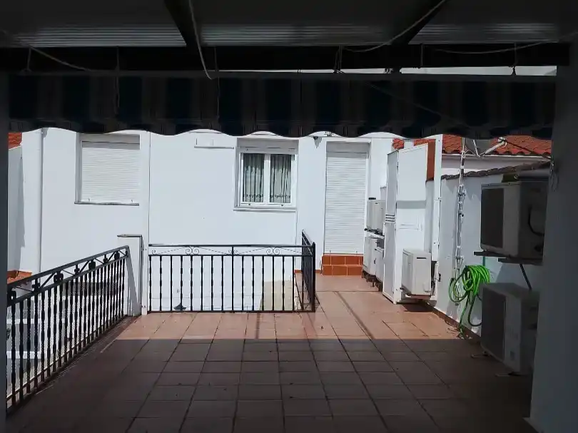 Terrassa de Pis en venda en Valencia del Ventoso amb Aire condicionat, Traster i Moblat