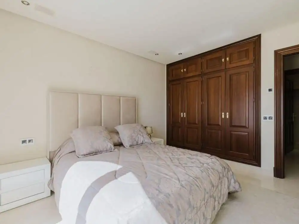 Bedroom of Houses for rent in Benahavís  with Air Conditioner, Private garden and Terrace