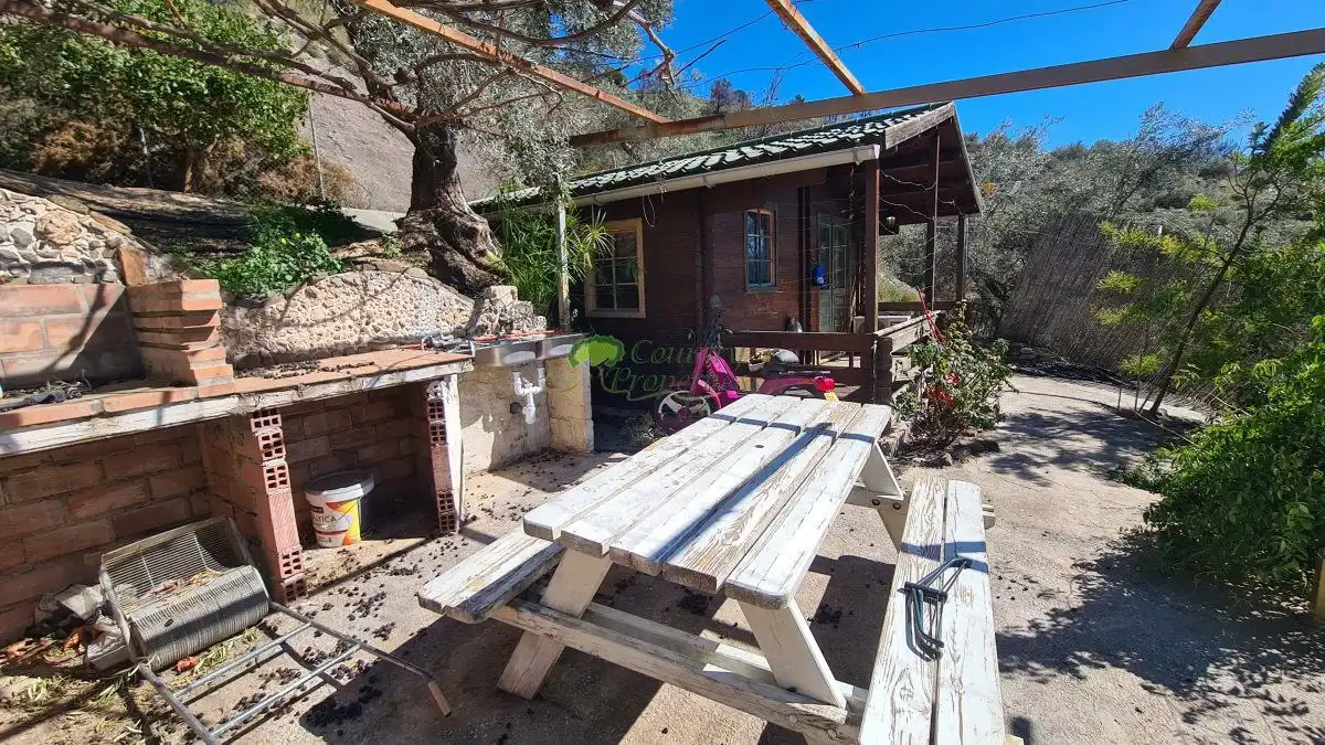Terrassa de Finca rústica en venda en Canillas de Albaida amb Aire condicionat, Calefacció i Jardí privat