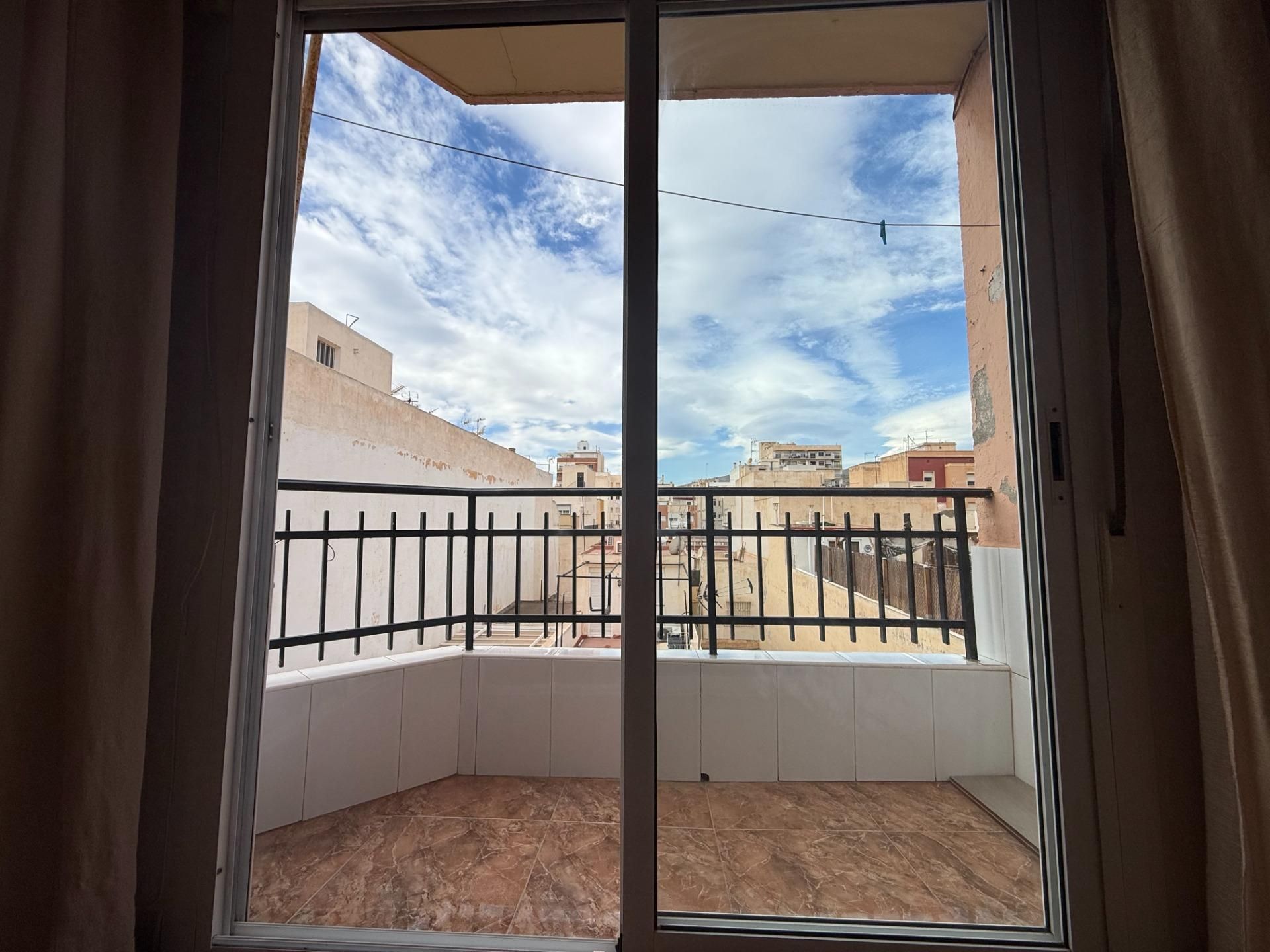 Terrassa de Pis en venda en  Almería Capital amb Terrassa i Balcó