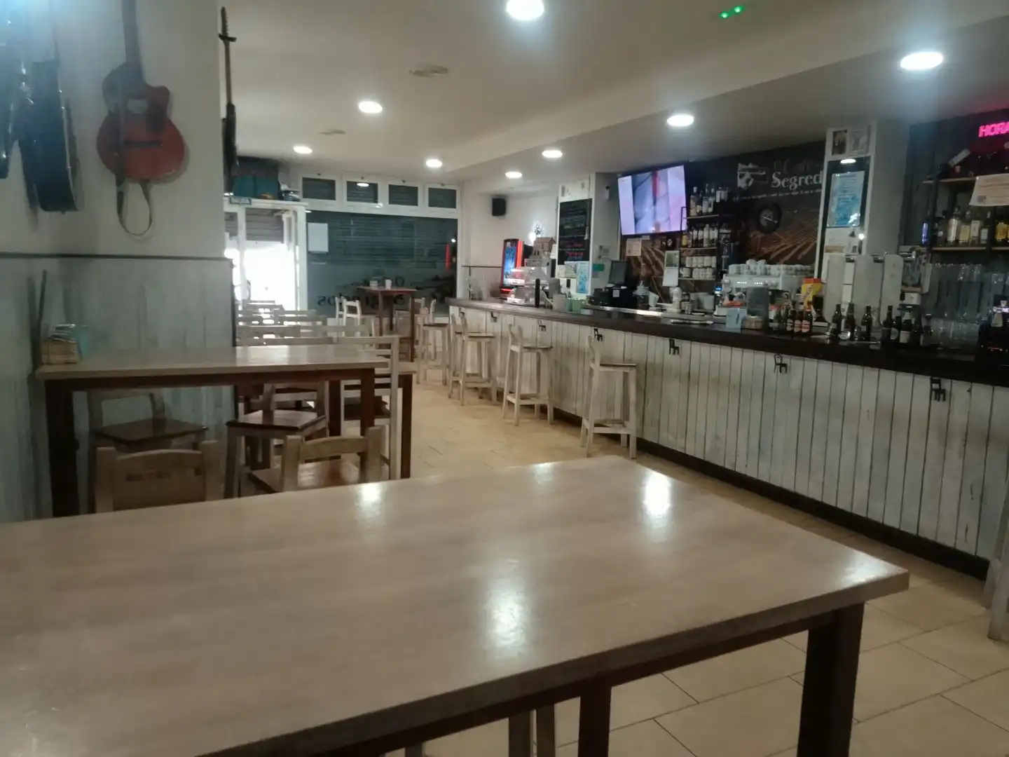 Local de alquiler en Fene