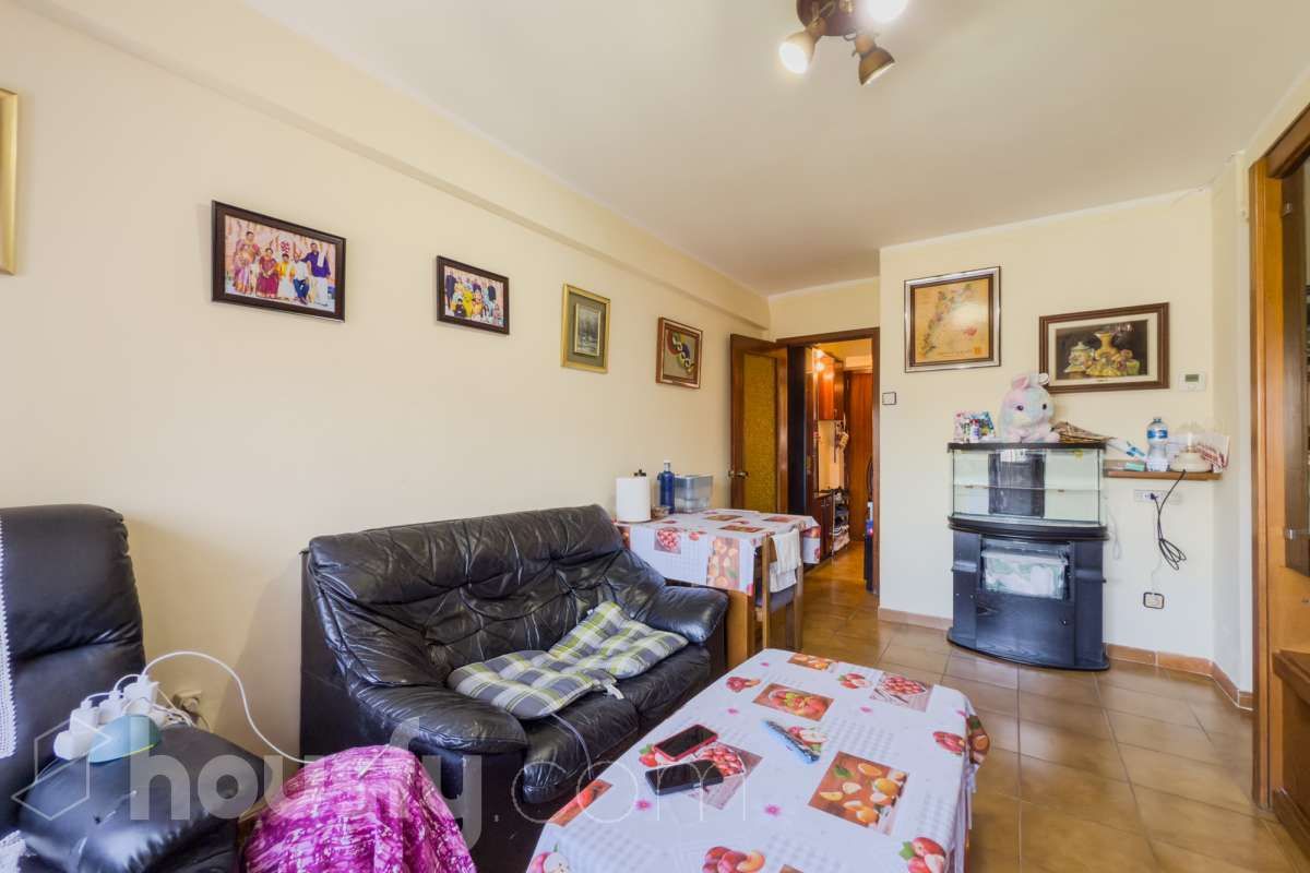 Flat for sale in Plaça dels Germans Serra, El Besós i el Maresme