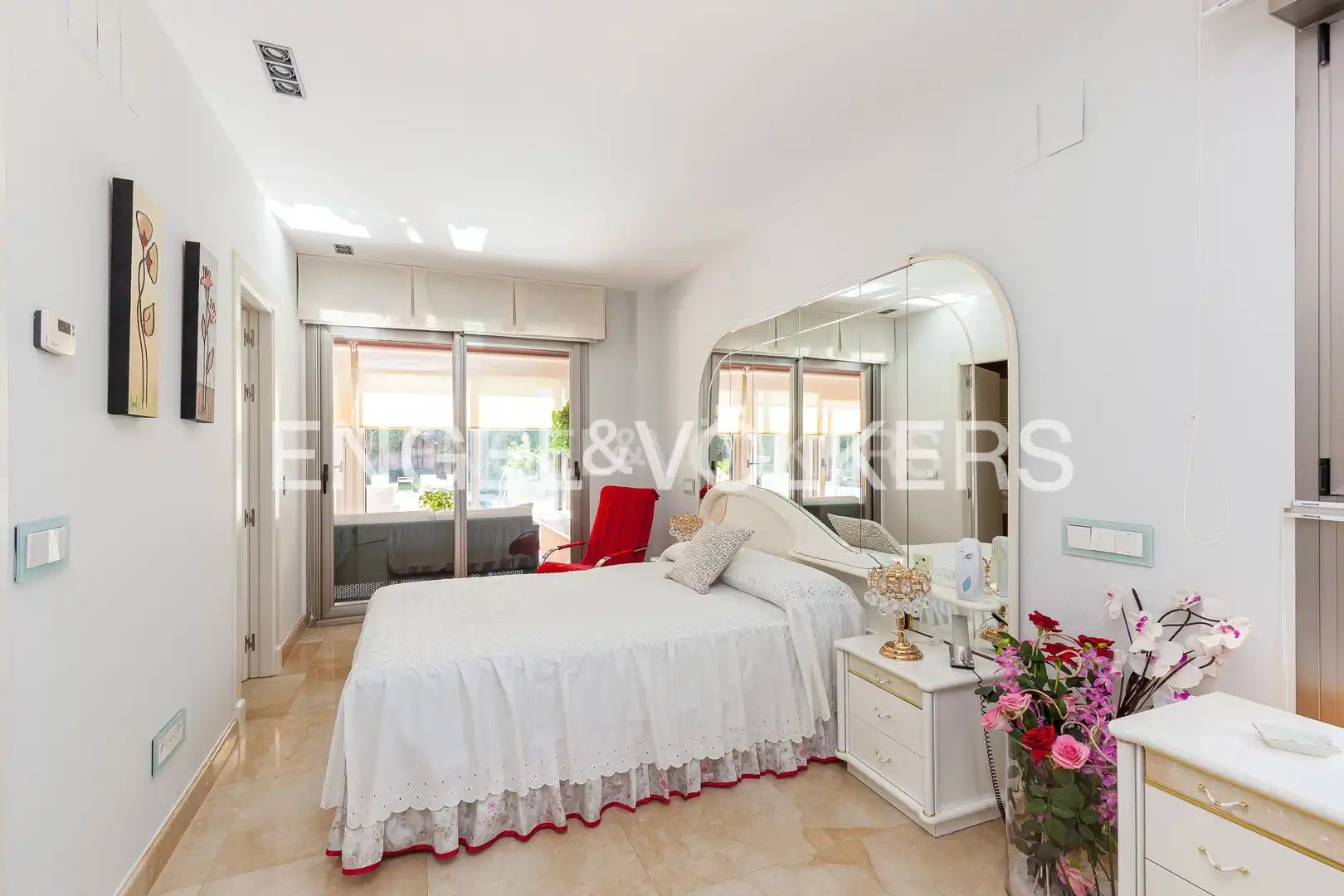Habitación de Casa o chalet en venta en Azuqueca de Henares con Aire acondicionado, Calefacción y Jardín privado
