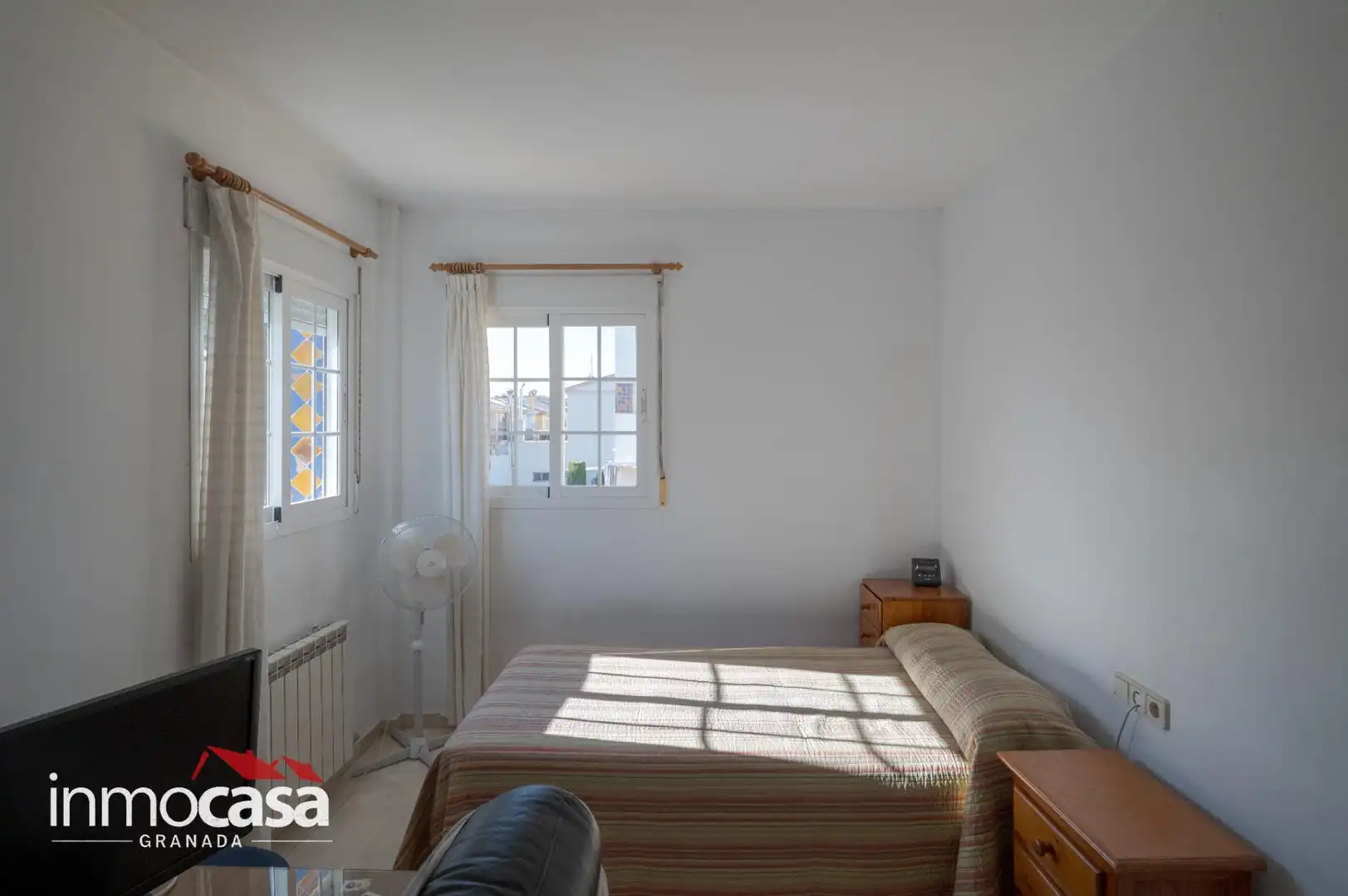 Villa con piscina in vendita a Peligros, imagen 54