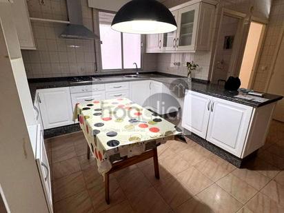 Kitchen of Flat for sale in  Sevilla Capital  with Air Conditioner and Terrace