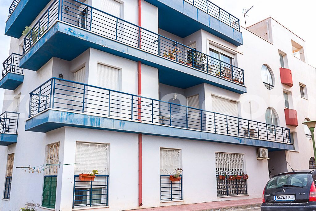 Exterior view of Flat for sale in Cuevas del Almanzora  with Air Conditioner, Furnished and Washing machine