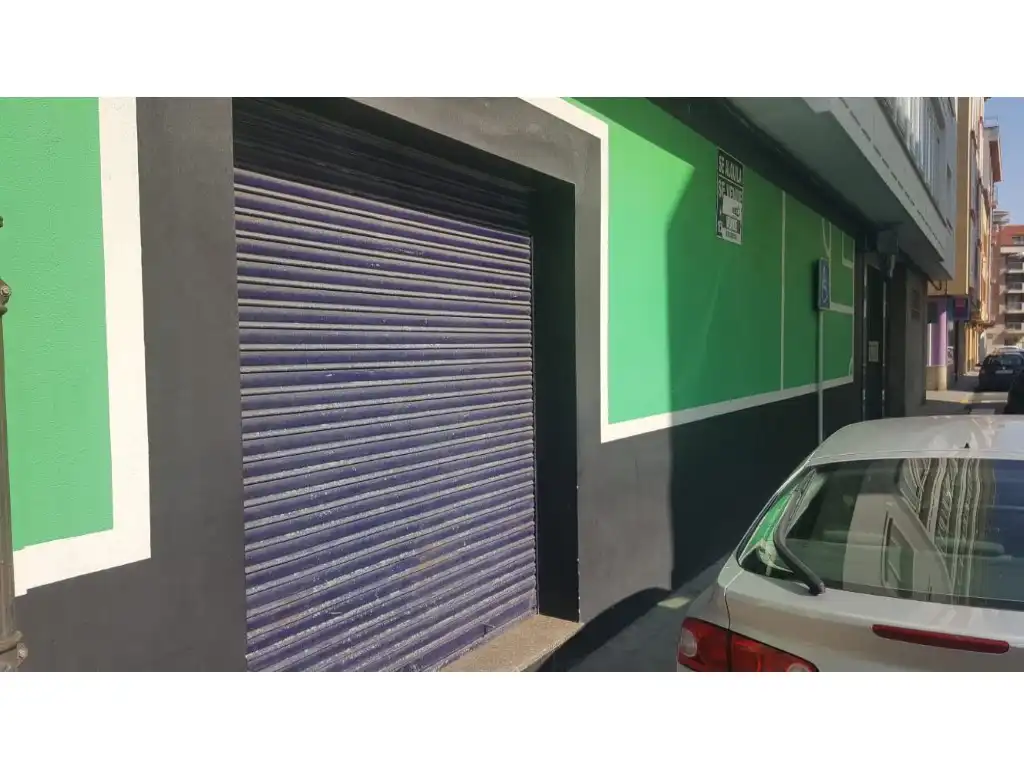 Local comercial en venta en Cedeira
