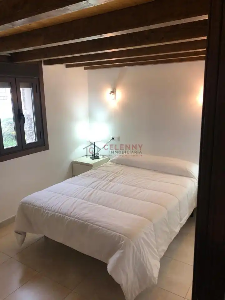 Dormitori de Casa o xalet de lloguer en Allariz amb Calefacció, Parquet i Moblat