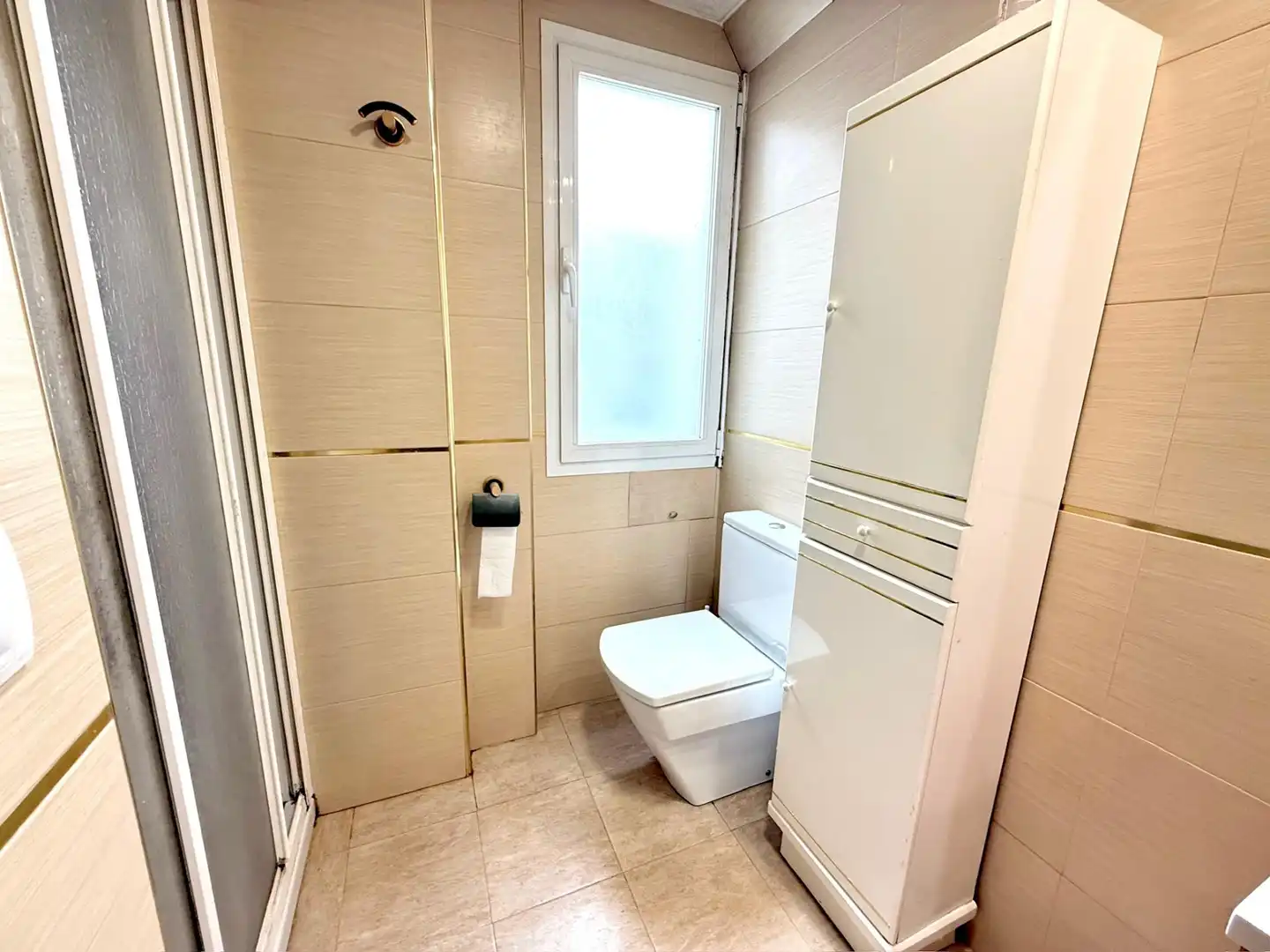 Bathroom of Flat for sale in Zaragoza  with Heating