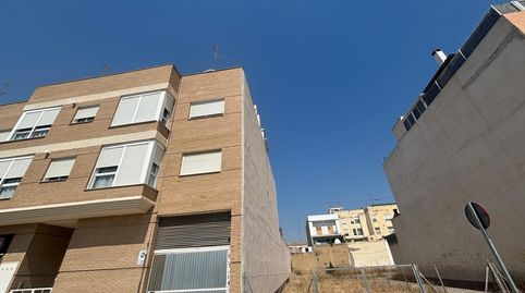 SOLAR URBANO DE UNOS 305 M2 EN MELIANA  ZONA NUEVA  CERCA DEL METRO
