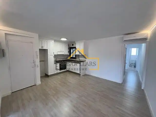 Piso en venta en Mataró con Balcón