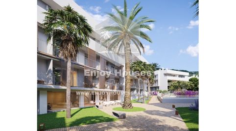 Impresionante Apartamento de 3 Dormitorios en Unic Jávea Todas las Habitaciones con Acceso al Balcón