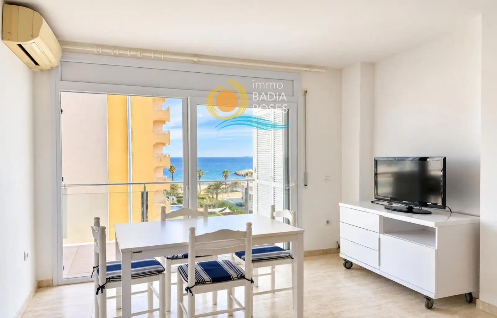 Flat with terrace for sale in DE LA GOLA DE L'ESTANY 5, imagen 13