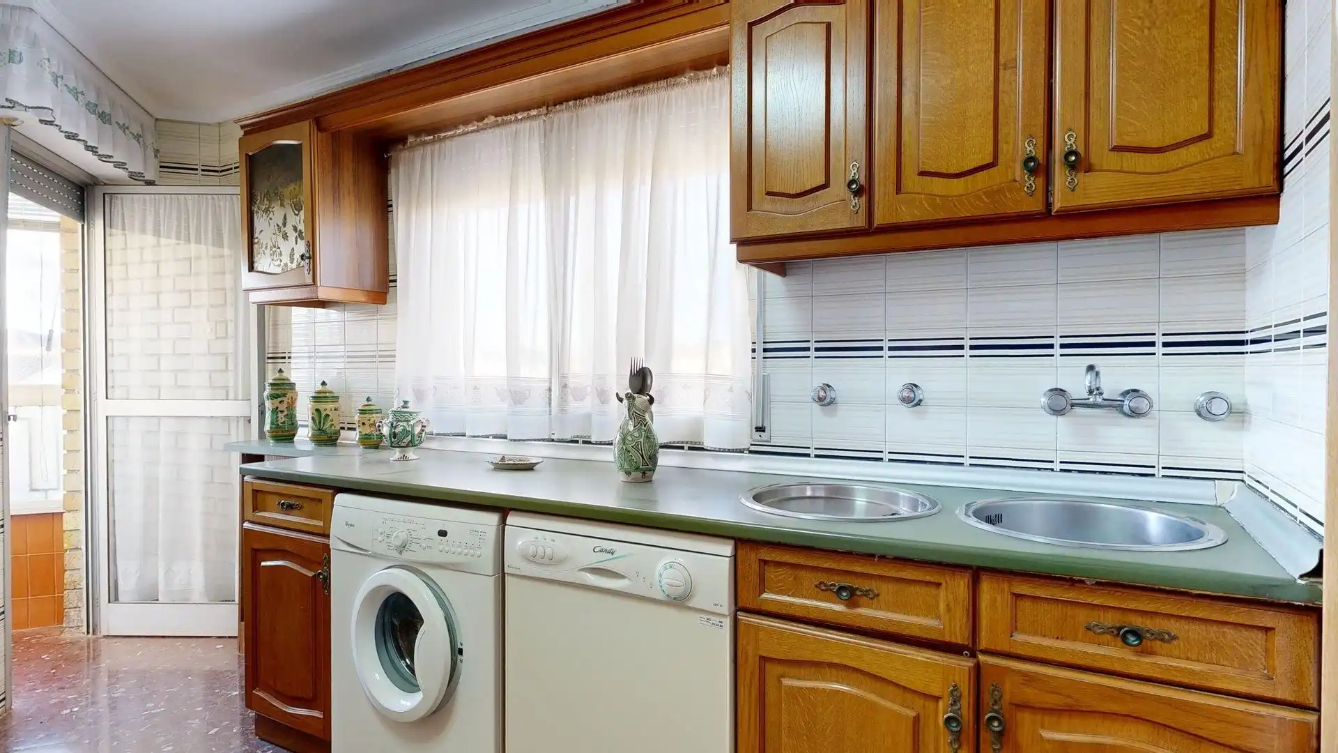 Casa o chalet en venta en Calle VAL DE LA CUEVA, Cadrete
