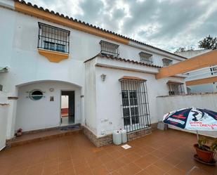 Exterior view of Single-family semi-detached for sale in Lebrija  with Terrace