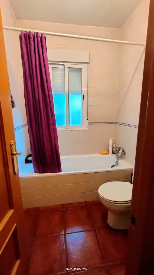 Bany de Casa o xalet en venda en El Casar amb Calefacció, Jardí privat i Terrassa