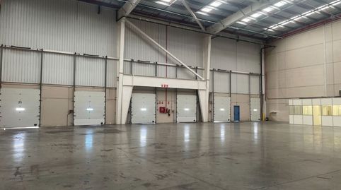 Foto 5 von Fabrikhallen zur Miete in Calle Parque Logistico, Carmona, Sevilla
