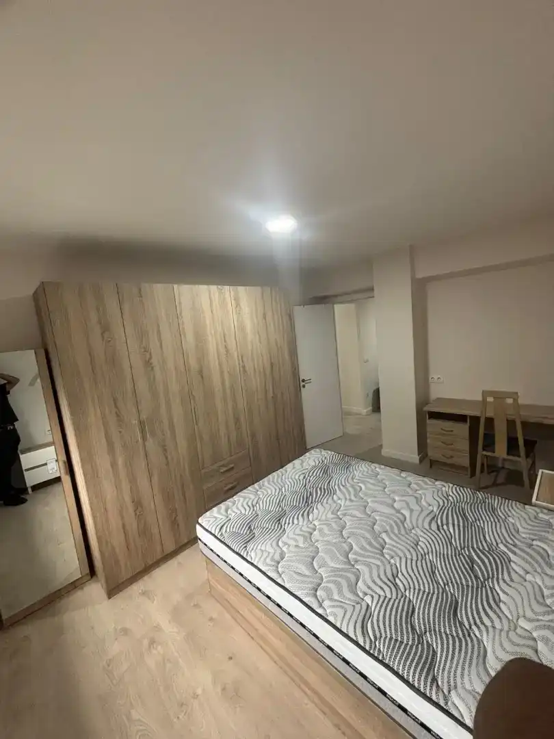 Bedroom of Flat for rent in Vigo   with Private garden, Parquet flooring and Storage room