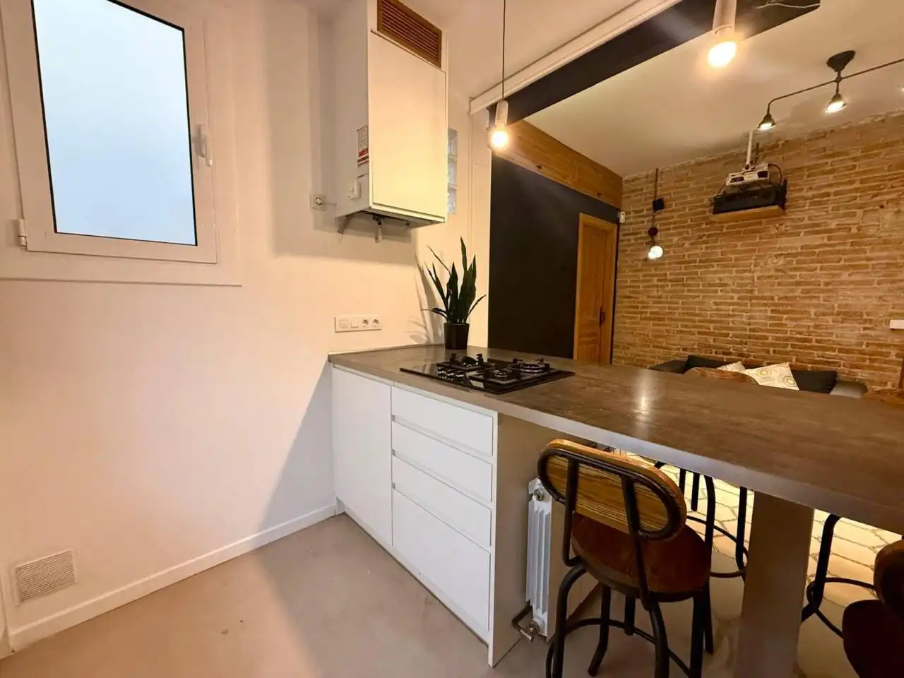 Cocina de Piso de alquiler en Barcelona con Aire acondicionado, Amueblado y Balcón