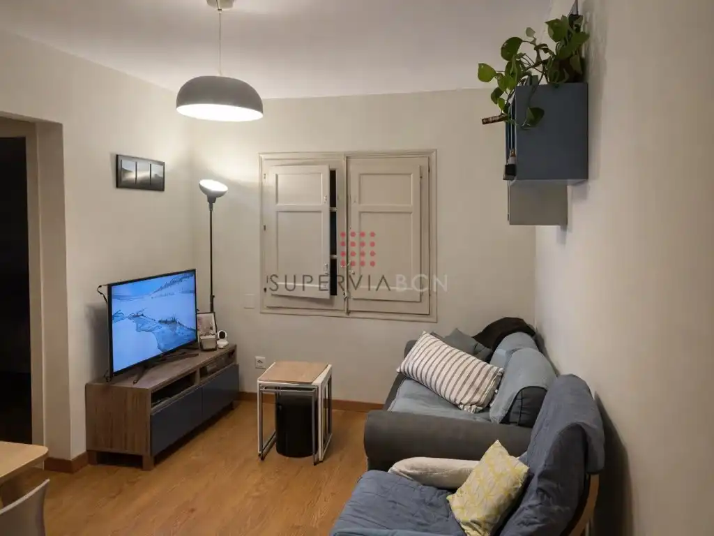 Sala d'estar de Pis en venda en  Barcelona Capital