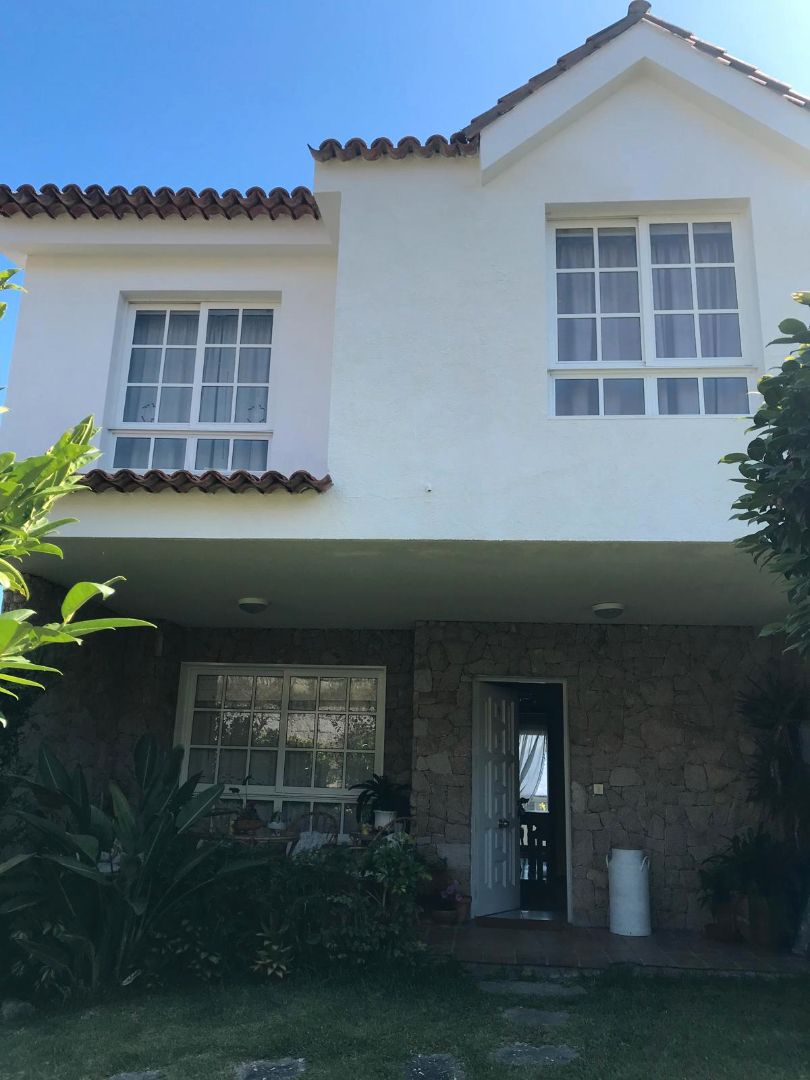 Exterior view of Single-family semi-detached for sale in Baiona  with Private garden, Terrace and Storage room