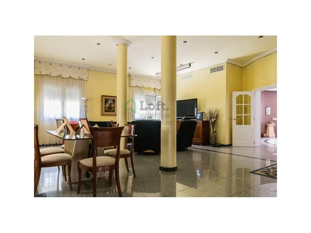 Comedor de Casa o chalet en venta en Badajoz con Aire acondicionado, Calefacción y Jardín privado