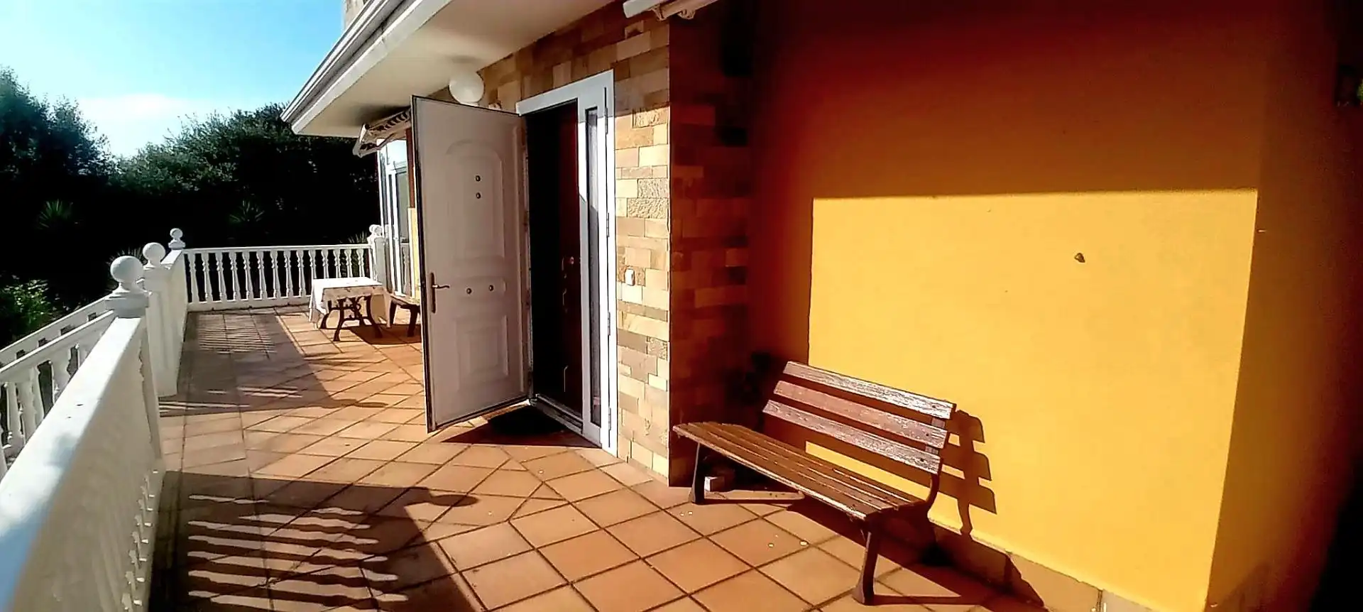 Terraza de Casa o chalet en venta en El Franco  con Calefacción, Jardín privado y Terraza
