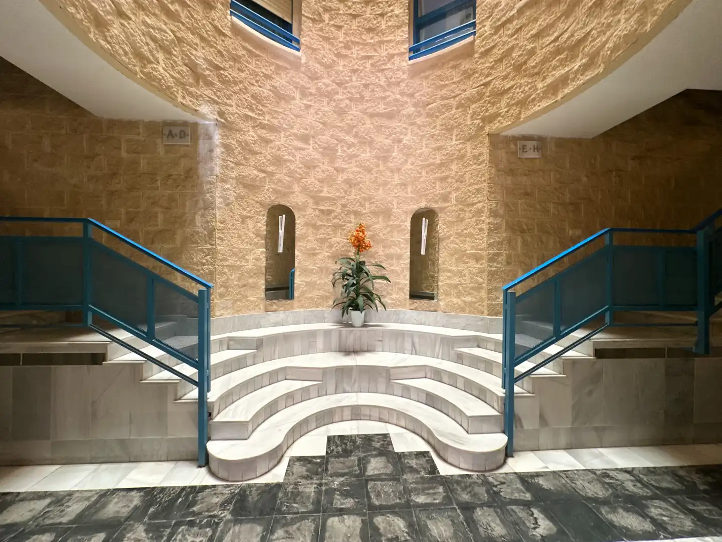 Apartamento en venta en Guardamar del Segura con Terraza, Amueblado y Lavadora