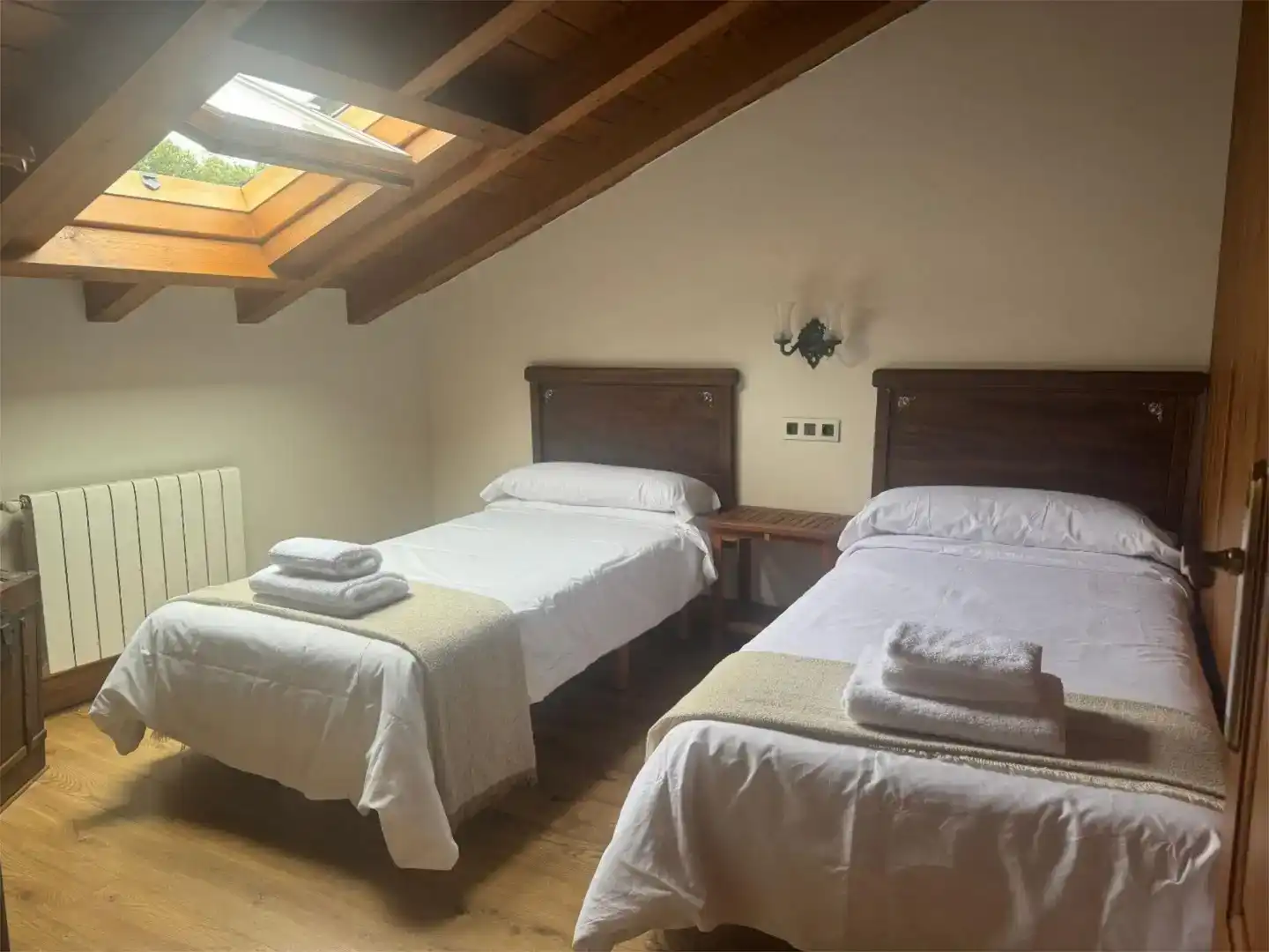 Habitación de Piso en venta en Nava con Jardín privado y Amueblado