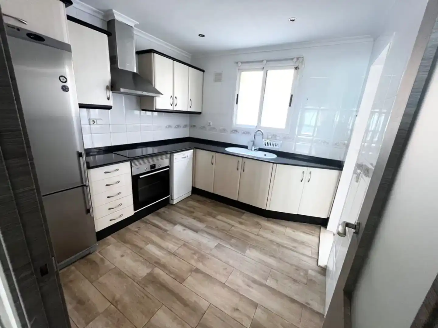 Küche von Wohnung zur Miete in L'Eliana mit Klimaanlage und Balkon