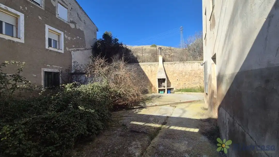 Jardín de Casa o chalet en venta en Cervera del Río Alhama con Calefacción, Jardín privado y Terraza