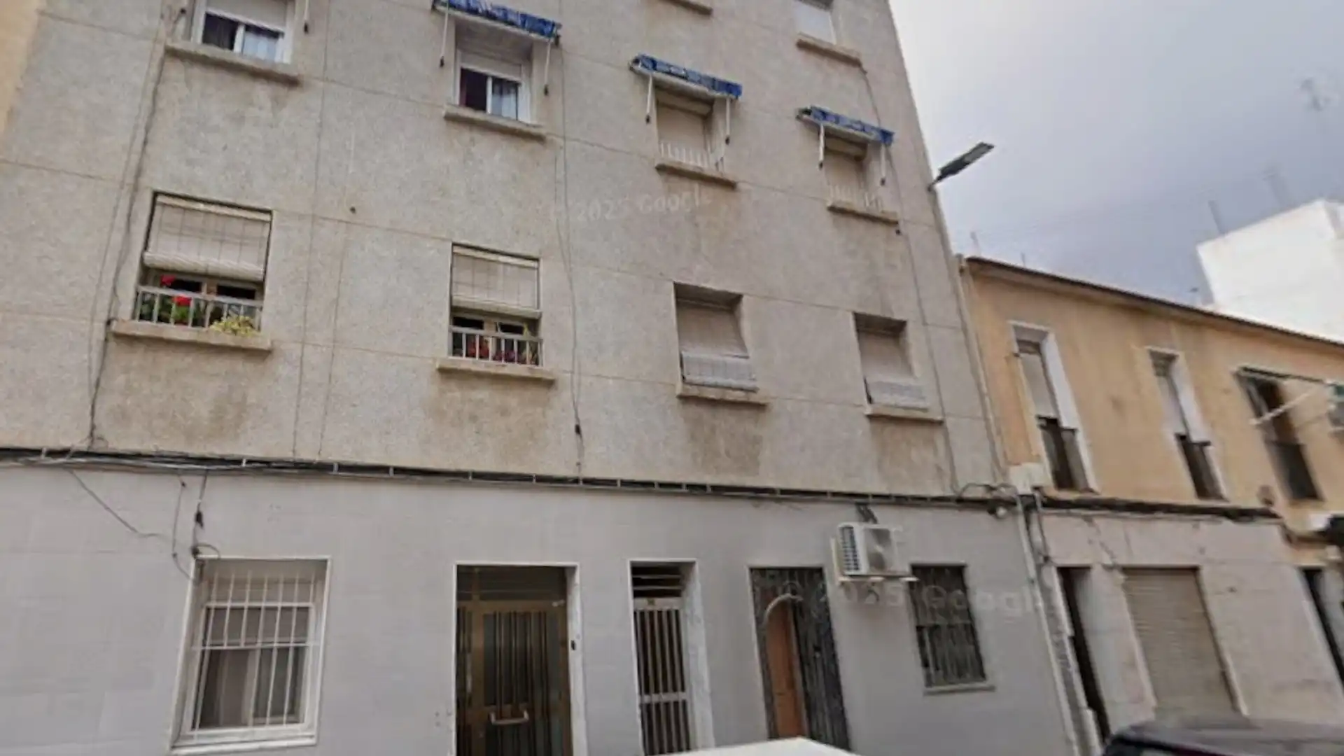 Vista exterior de Piso en venta en Elche / Elx