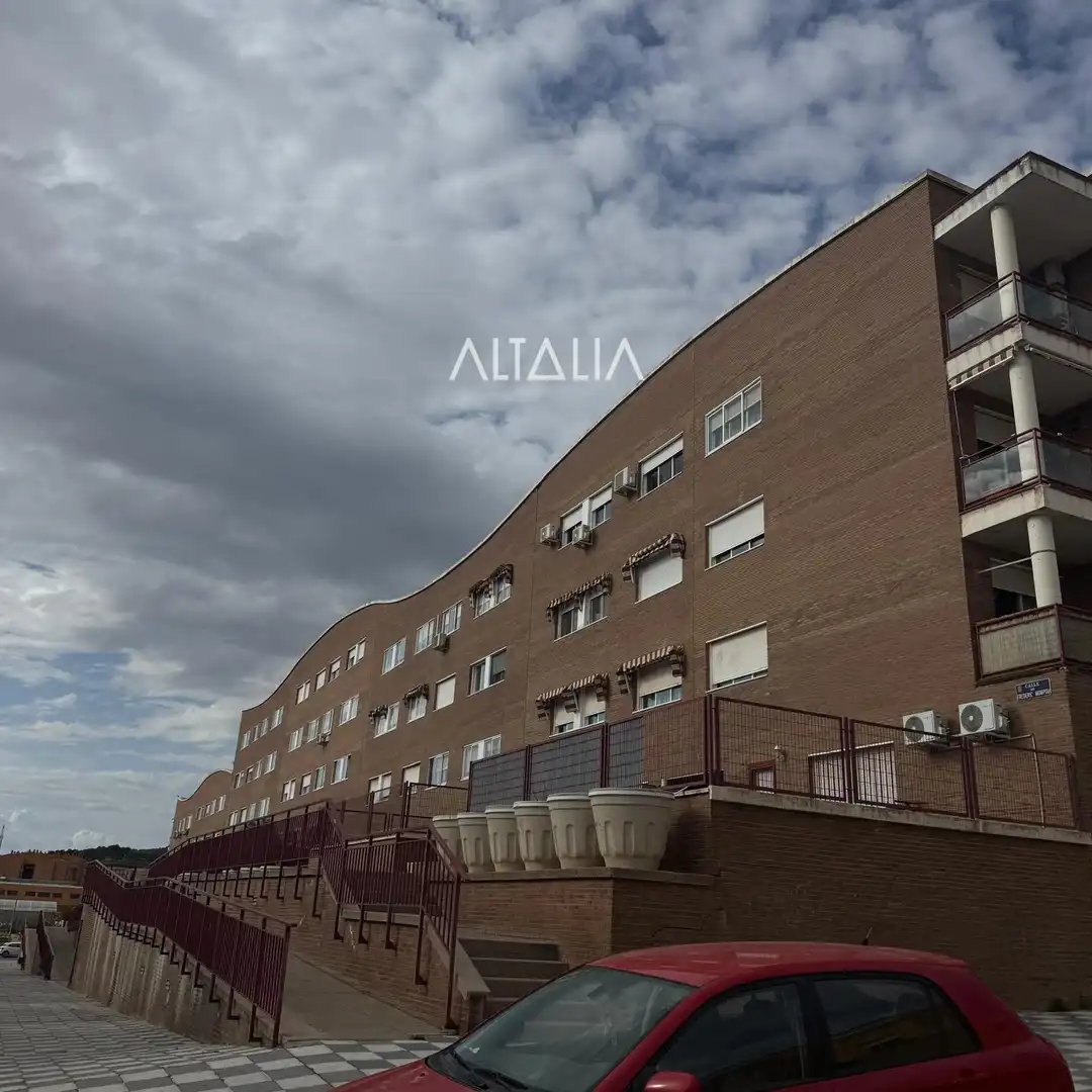 Vista exterior de Piso en venta en Cuenca con Calefacción y Trastero