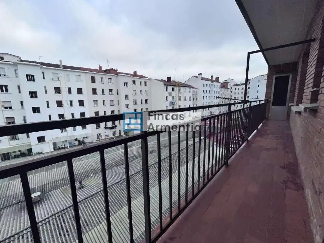 Pis amb ascensor en venda a Plaza Zaldiaran, imagen 14